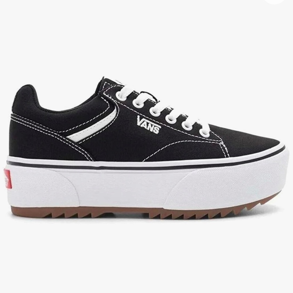 Women's Vans Seldan Platform Sneaker size 7.5